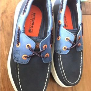 Toddler 10.5c Sperry Top-Sider shoes BRAND NEW